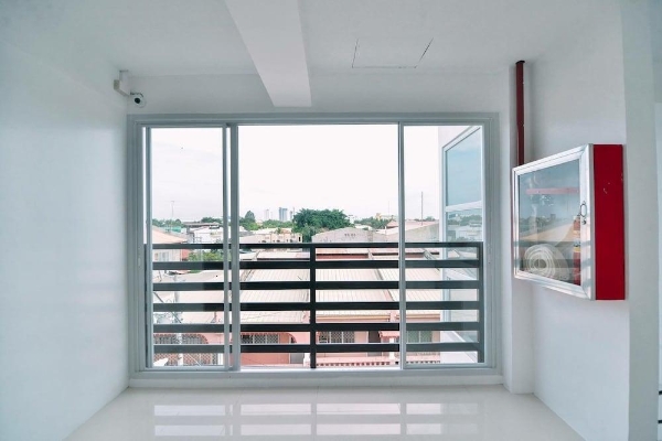 Hotel The Strand Suites and Dormitel (Davao)